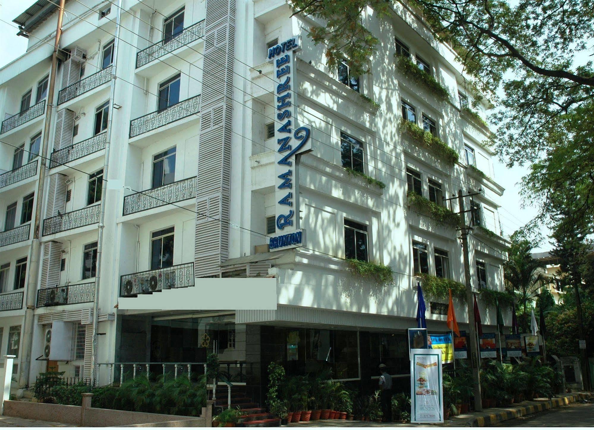 Hotel Ramanashree Brunton Bengalúr Exteriér fotografie